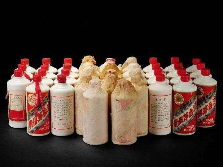 老新镇老酒回收上门哪里回收(附近上门回收茅台酒）?